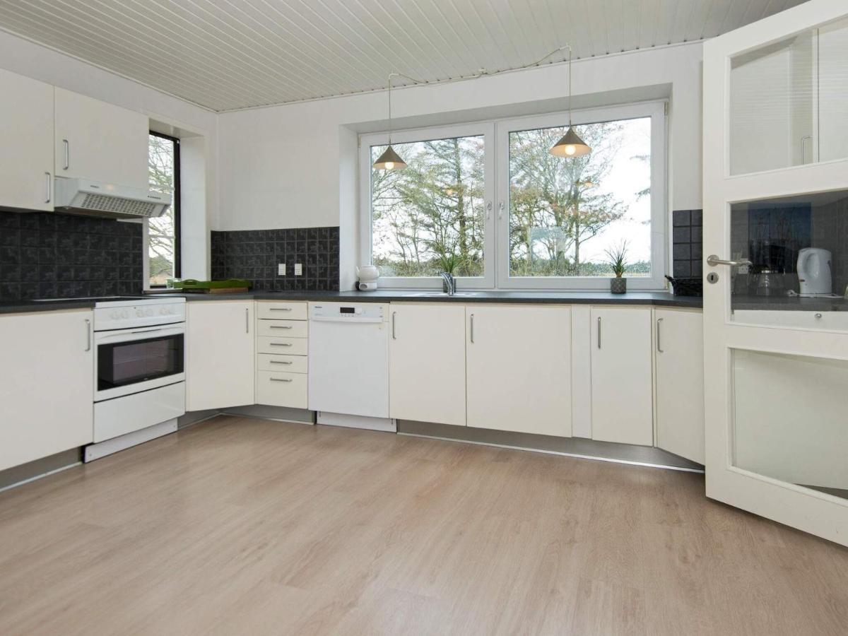 10 Person Holiday Home In R M Bolilmark Exterior photo